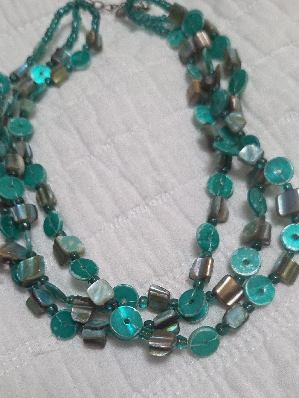 Green Multi-Strand Shell Bead Necklace - Brand Unspecified